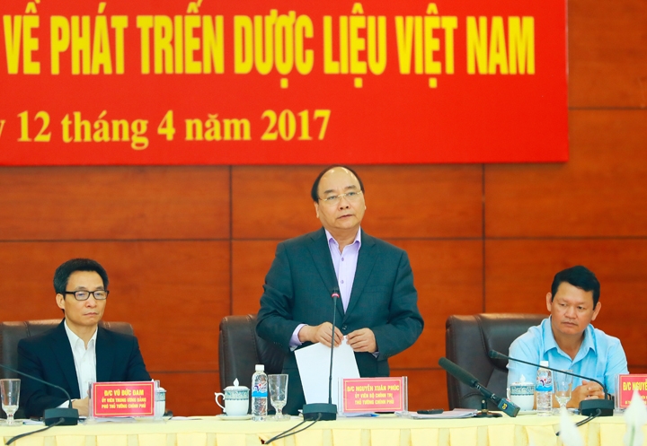 Thủ tướng Nguyễn Xuân Phúc chủ trì Hội nghị toàn quốc về phát triển dược liệu